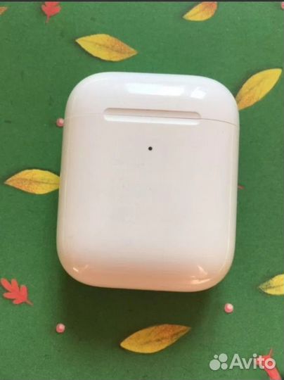 Airpods 2 кейс бу оригинальный