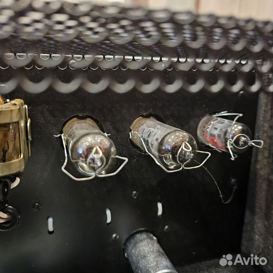 Гитарный комбоусилитель yerasov goblin 10