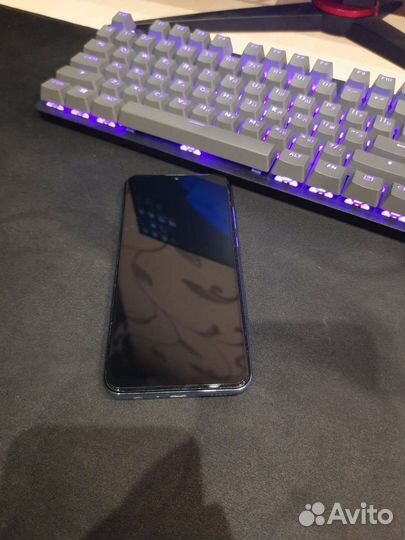 Телефон honor 10 lite