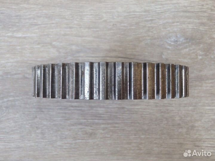 Шестерня (шкив) распредвала 2115