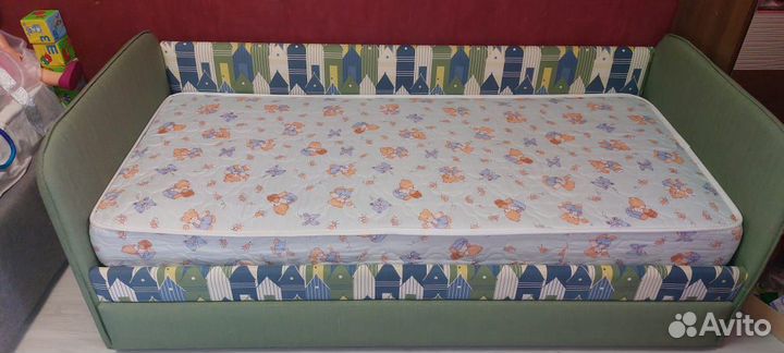 Кровать детская