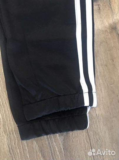 Мужской спортивный костюм adidas