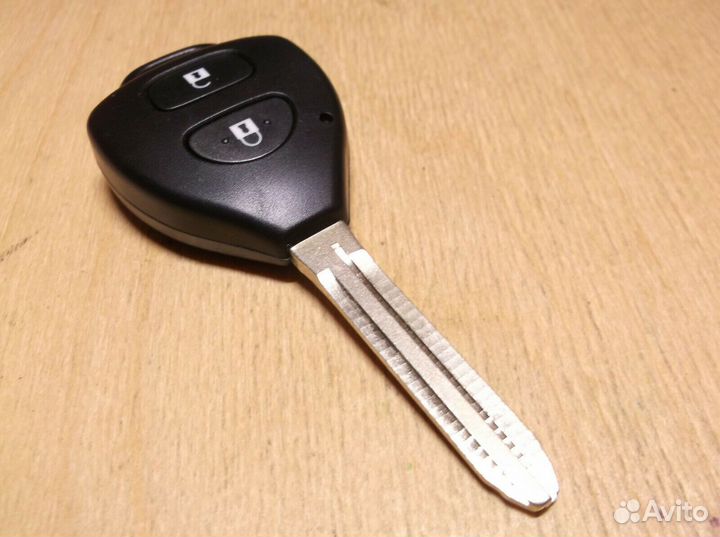 Toyota чип ключ tokai rika CO LTD MDL B41TA clbt/C