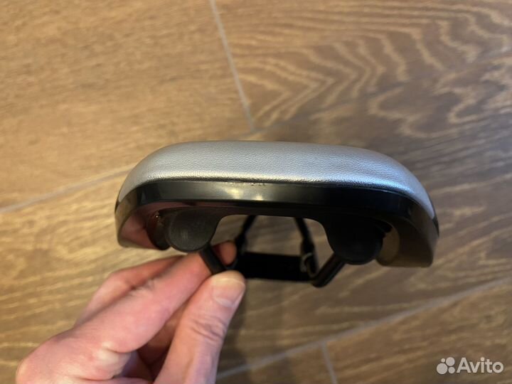 Седло велосипедное GT