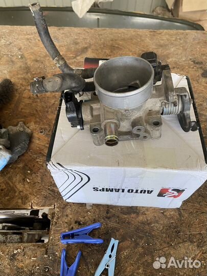 Дросельная заслонка toyota corolla