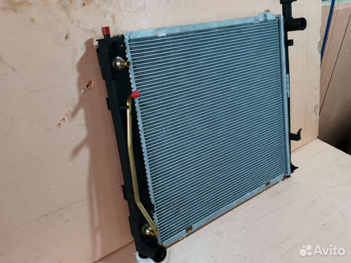 Радиатор охлаждения Hyundai Santa Fe 3D