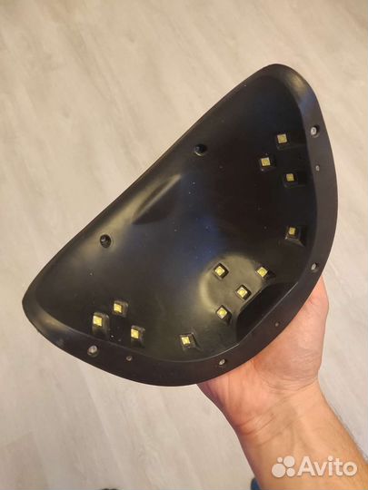 Уф-лампа для маникюра