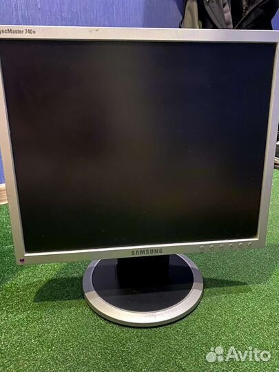 Монитор Samsung 740N