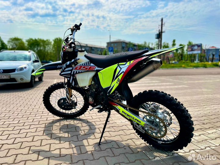 Новинка мотоцикл BSE T8 2023