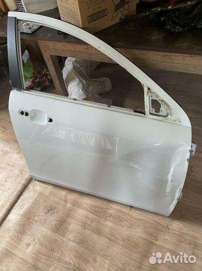 Дверь под рехтовку 10т и задние ступицы в сборе 8т