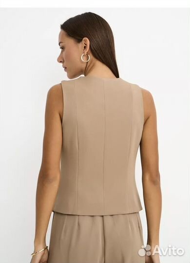 Жилетка женская