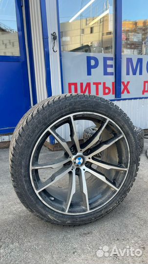 Arivo Ice Claw ARW4 275/40 R20 и 315/35 R20 19M