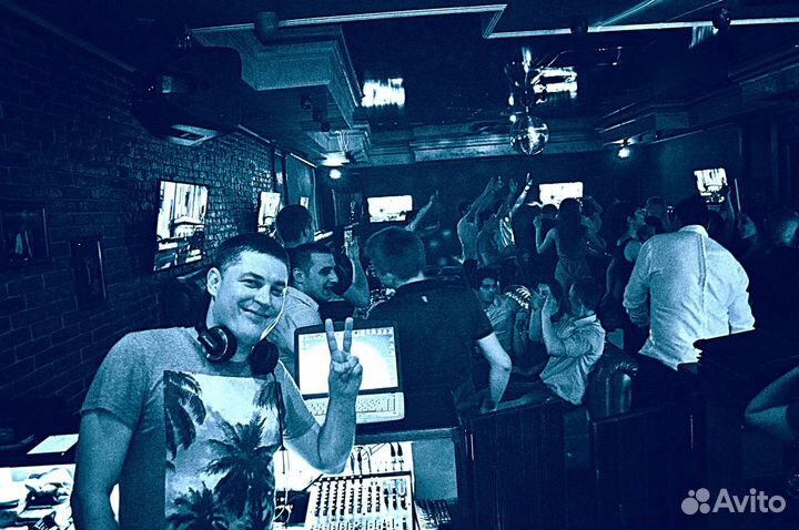 Диджей с оборудованием,Праздники,Мероприятия