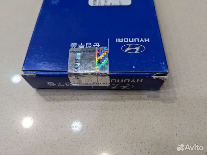 Свеча накаливания D4EA / D4EB / D3EA