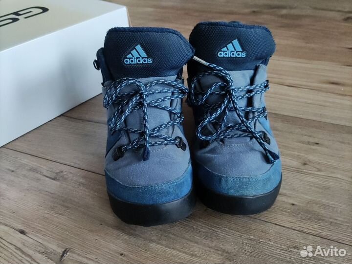 Кроссовки adidas р.36