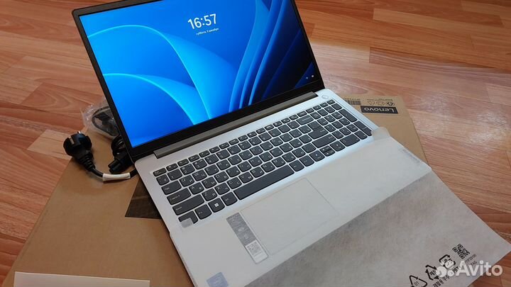 Ноутбук Lenovo IdeaPad 1 (новый)