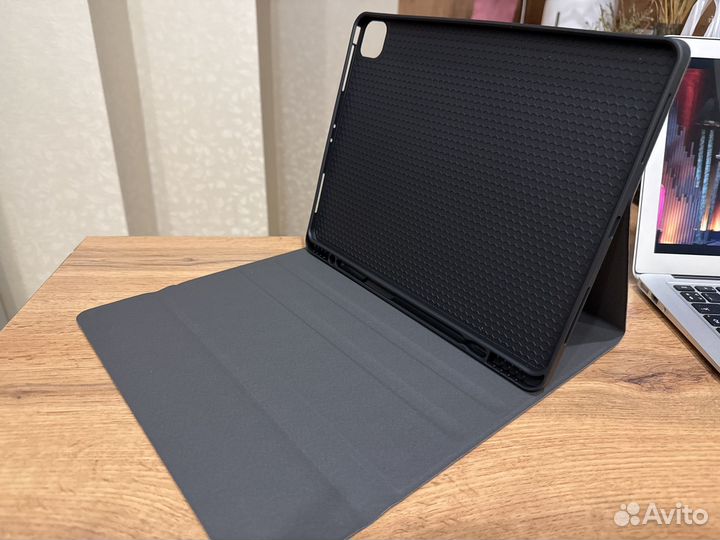 Чехол на iPad pro 12.9