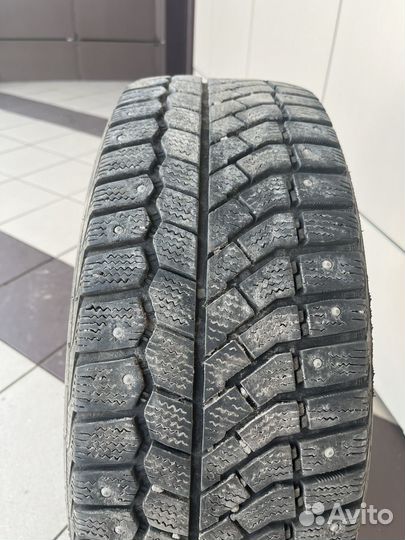 Viatti Brina Nordico V-522 205/55 R16 20H