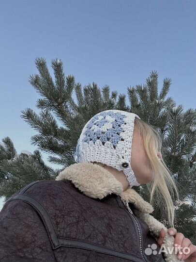 Чепчик женский вязаный