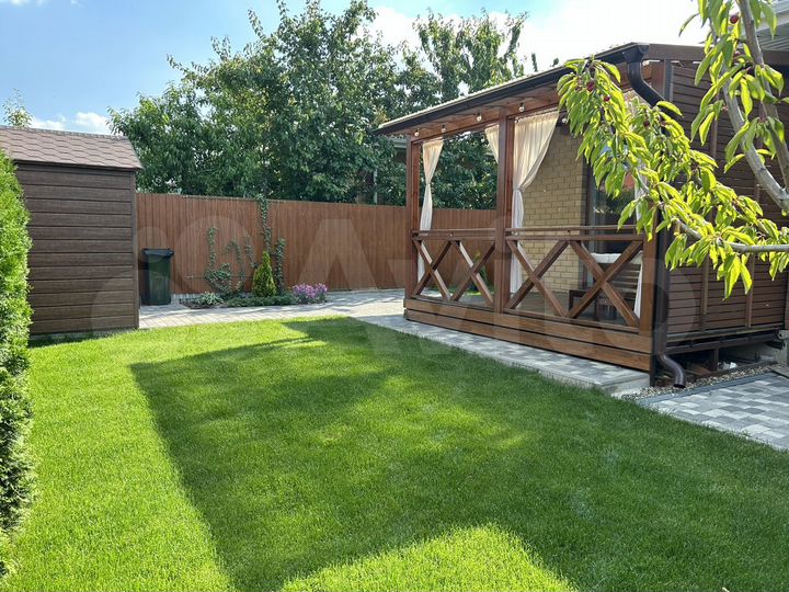 Коттедж 82 м² на участке 3 сот.