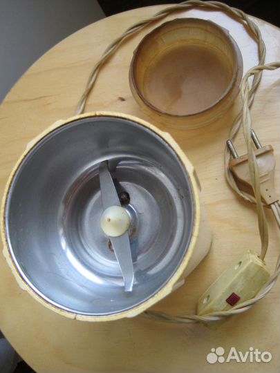 Электрокофемолка