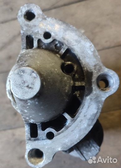 Стартер Mitsubishi M000T85381