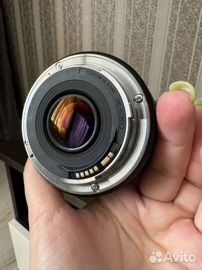 Объектив canon EF 50mm 1 8