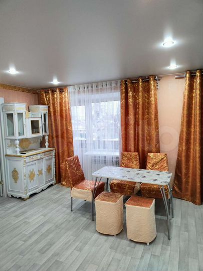 2-к. квартира, 43 м², 2/5 эт.