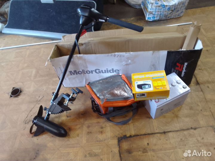 Электромотор,аккумулятор,зарядка