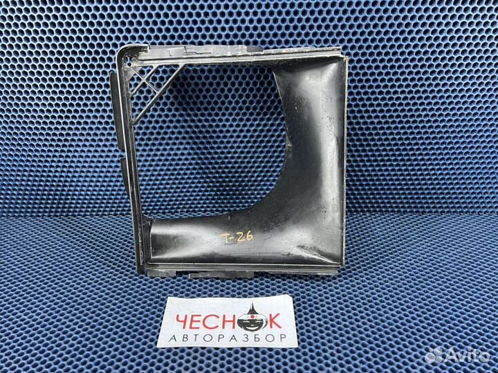 Воздуховод интеркулера левый задний VW Touareg 1