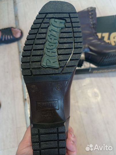 Ботинки женские 39 размер новые две пары