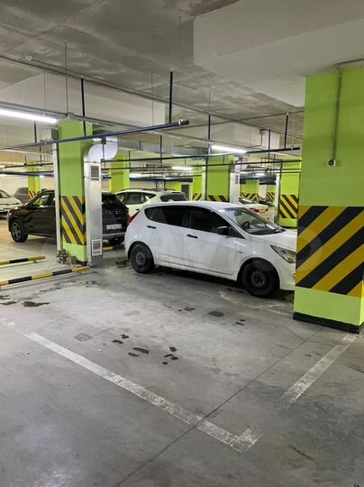 Машиноместо, 16 м²