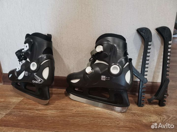 Коньки хоккейные детские