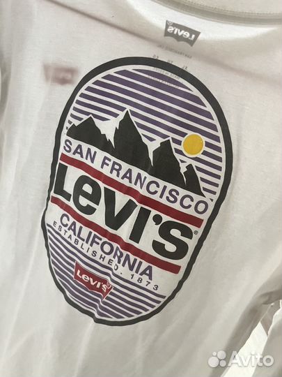 Лонгслив levis женский