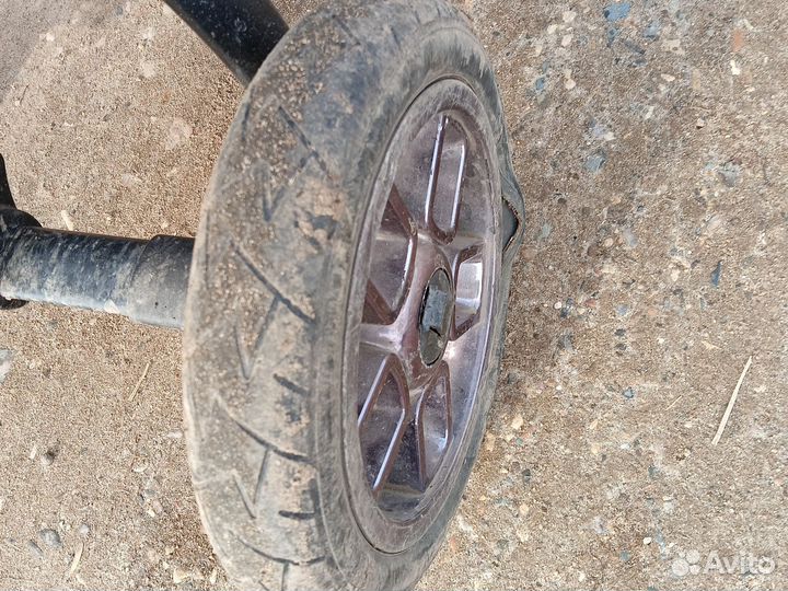 Прогулочная коляска бу