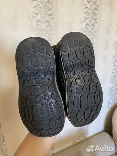 Дутики для мальчика 26