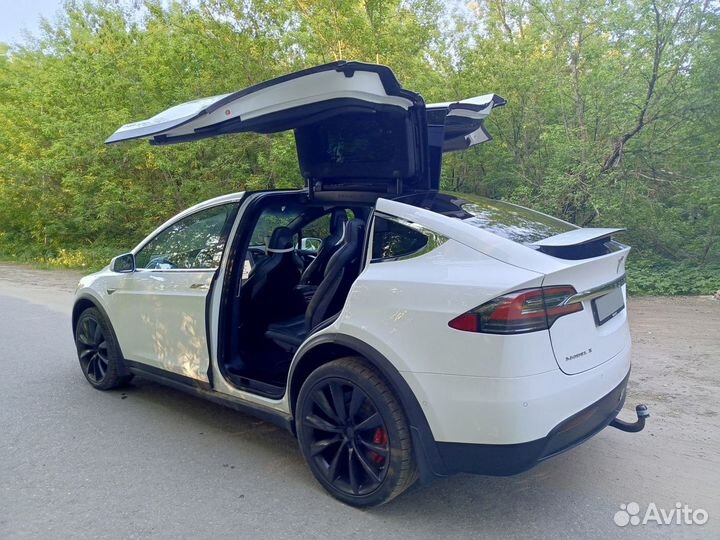 Tesla Model X 525 л.с. AT, 2016, 65 000 км