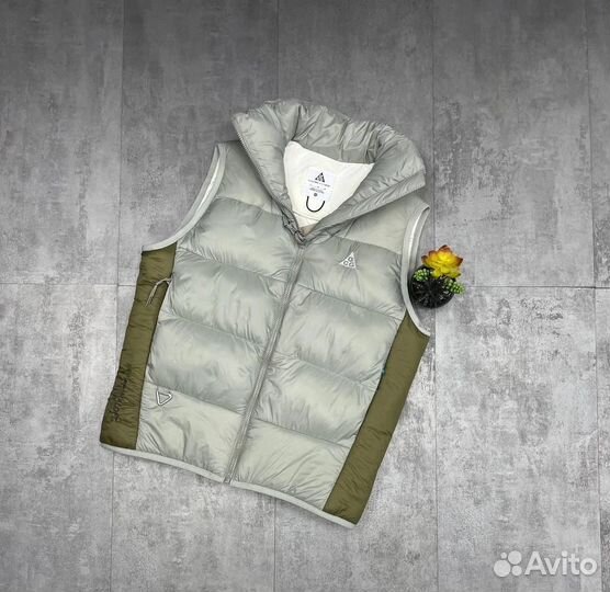 Жилет nike acg