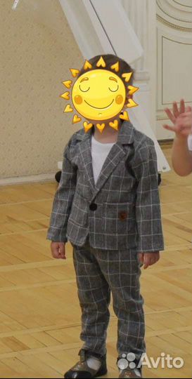 Костюм стильный на годик 1,5-2,5года тонкий