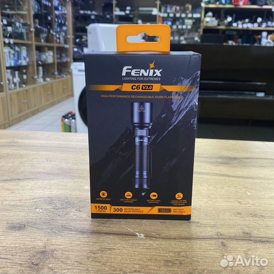 Фонарь светодиодный Fenix C6 V3