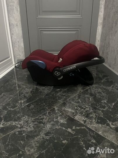 Автокресло Maxi-Cosi Citi Robin Red (Красный)
