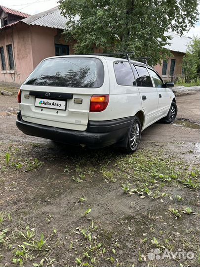 Toyota Caldina 1.5 AT, 1999, 291 200 км