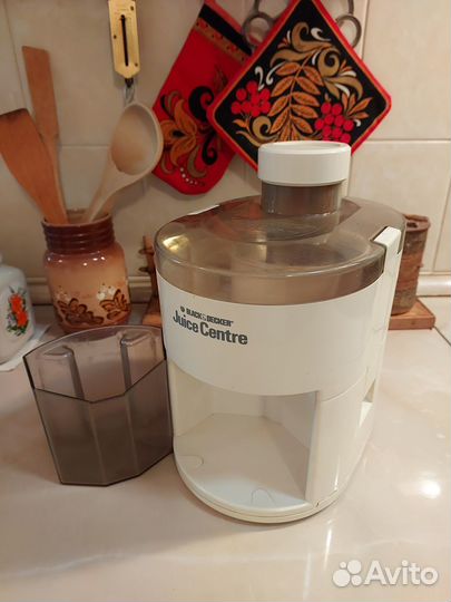 Соковыжималка Black & Decker JE 323, США