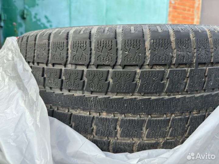 Toyo Garit G4 235/50 R18