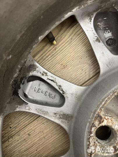 Литые диски r16 на toyota camry комплект