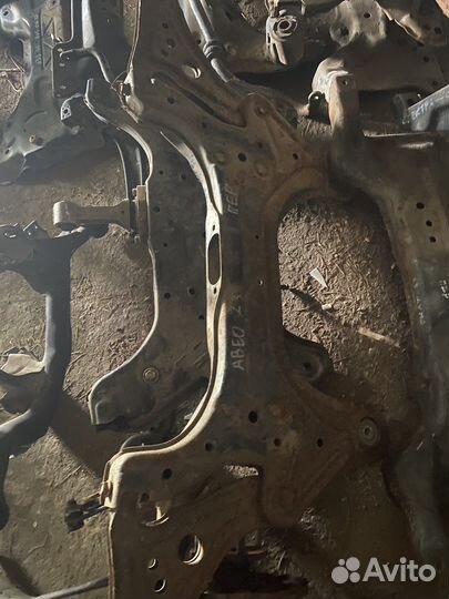 Подрамник передний Chevrolet Aveo t250