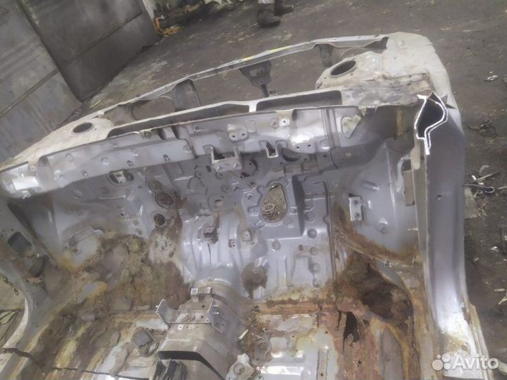 Рамка радиатора Nissan Cefiro A32 VQ20DE 1995