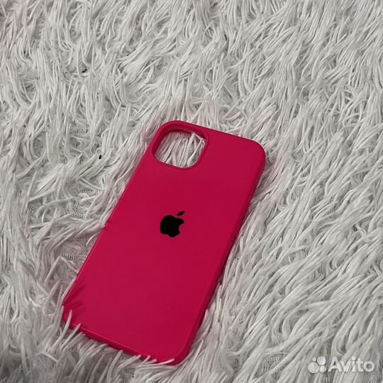 Чехол на iPhone 13