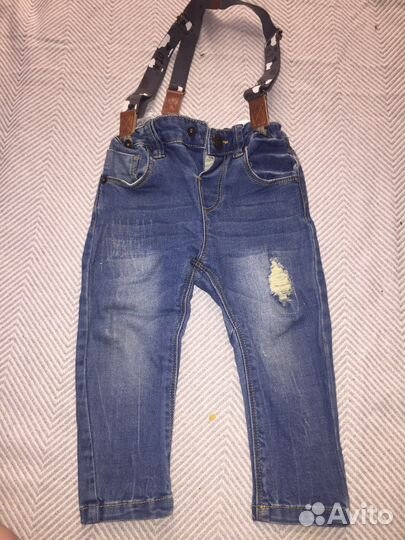 Рубашка и джинсы