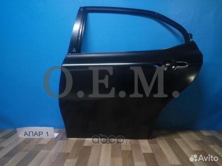 6700433260 Левая задняя дверь Камри 70 2017